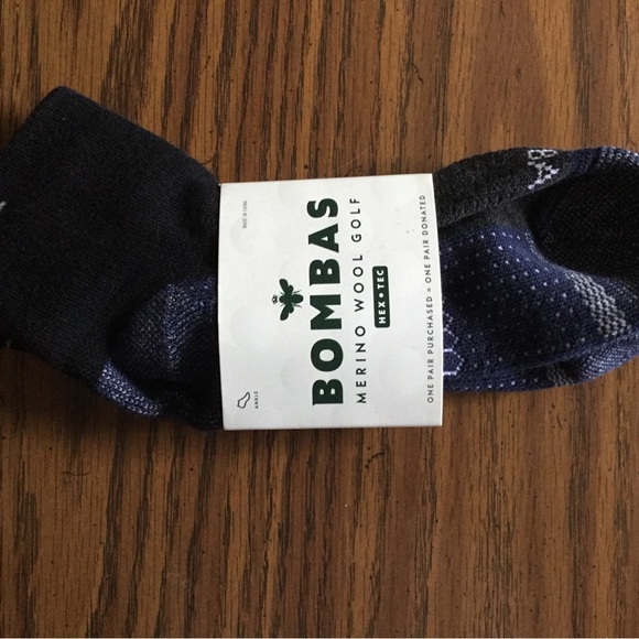 Assortment of new Bombas Women’s socks - Picture 10 of 16